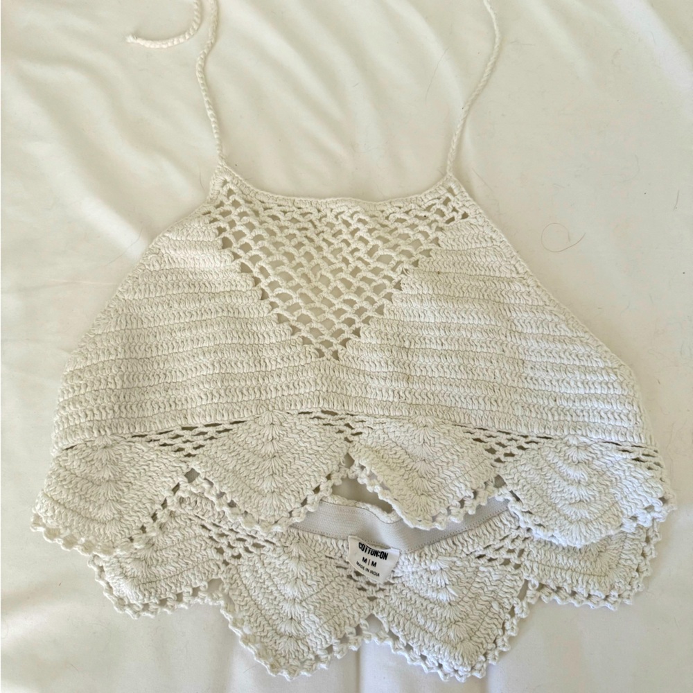 ✨5/$25✨ Cotton On Halter Crochet White Crop Top